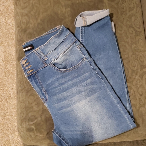love revival jeans